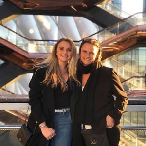 Meet your Posher, Sara